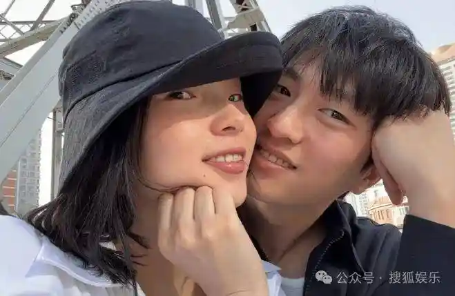 隐婚生子?这对情侣选择用宝宝官宣爱情