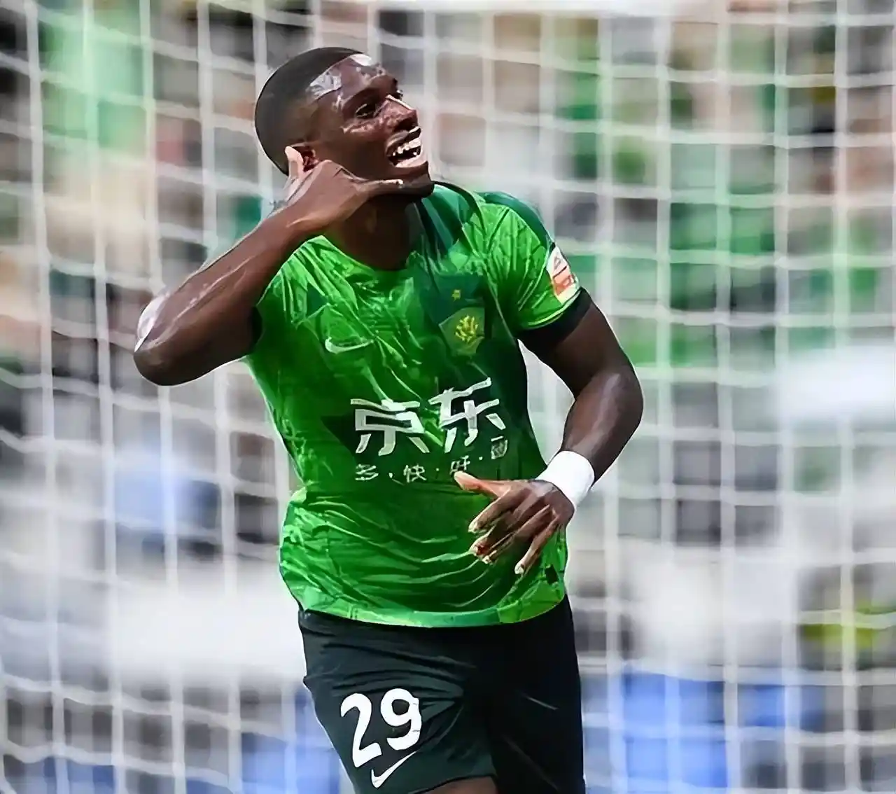 北京国安挑战香港劲旅,亚冠能否终结连败颓势?