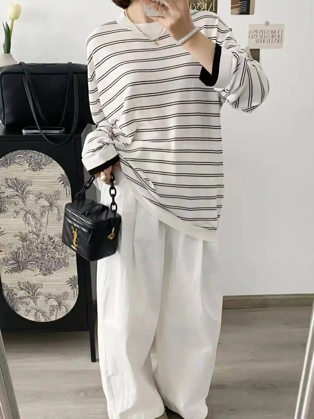 绝了!这件混纺条纹上衣火出圈,桑蚕丝羊毛质感惊艳全网