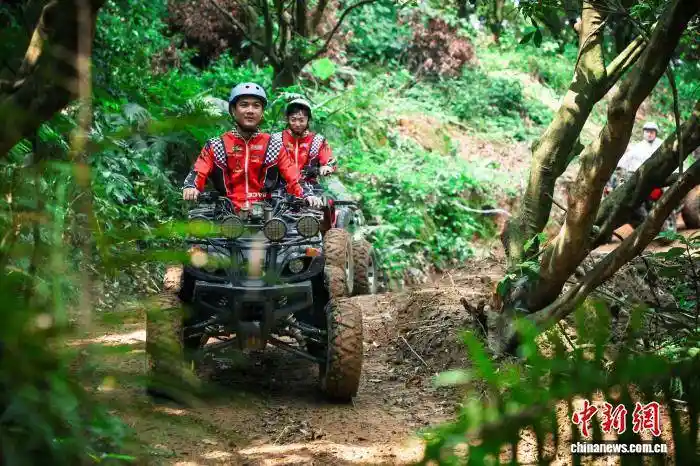 国庆中秋双节联动,广州文旅消费狂揽18.1%增长,创新玩法引爆旅游热潮