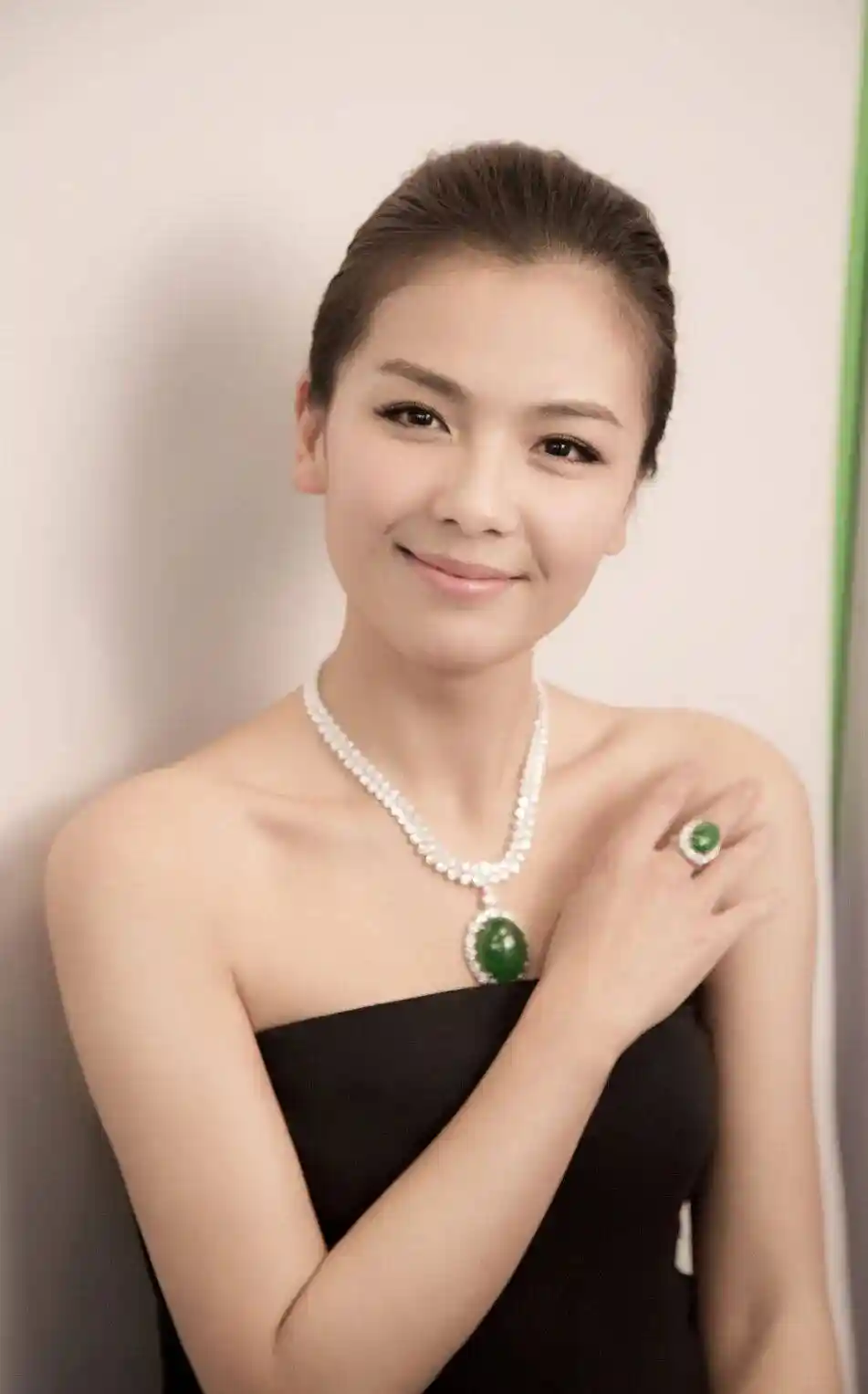 70后女神再掀热议!这些女星美得令人移不开眼