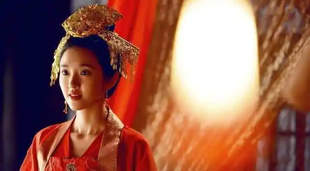 东晋皇帝因酒后戏言惨遭爱妃毒手，千古奇冤引热议