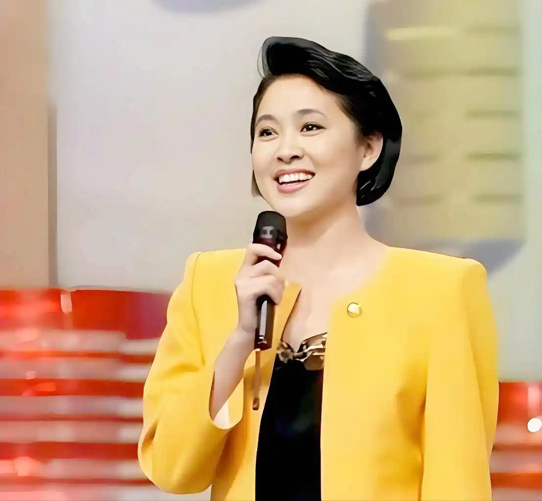 倪萍揭秘:父爱缺席,母仇深种,一生未喊爸的痛