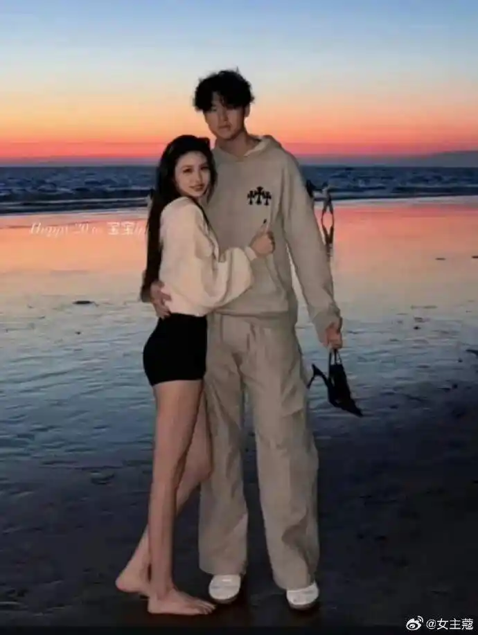 汪峰大女儿惊现超模基因，天使面容邂逅魔鬼身材