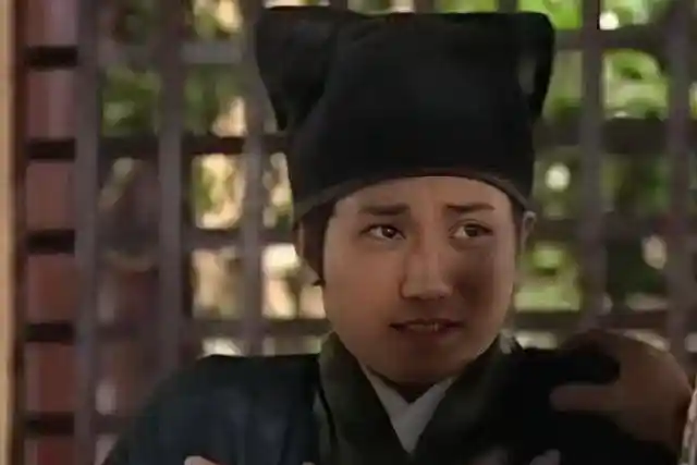 TVB前演员为角色苦等七年却遭变卦，新高层上任致合约梦碎