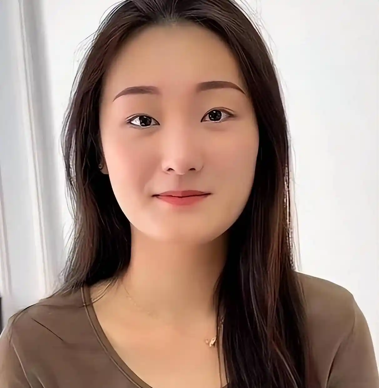 大衣哥前儿媳陈亚楠:从风波到‘笑话’的逆袭之路