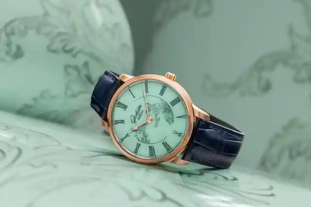 格拉苏蒂原创2025限量臻品首发：百年匠艺邂逅艺术之光