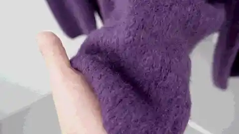 刘诗诗穿紫毛衣+阔腿裤惊艳亮相！兔毛羊毛混搭温柔暴击，大降温后时尚圈炸了