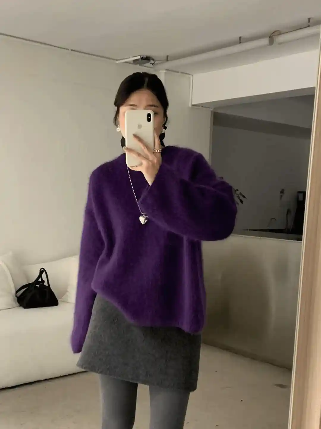刘诗诗穿紫毛衣+阔腿裤惊艳亮相！兔毛羊毛混搭温柔暴击，大降温后时尚圈炸了