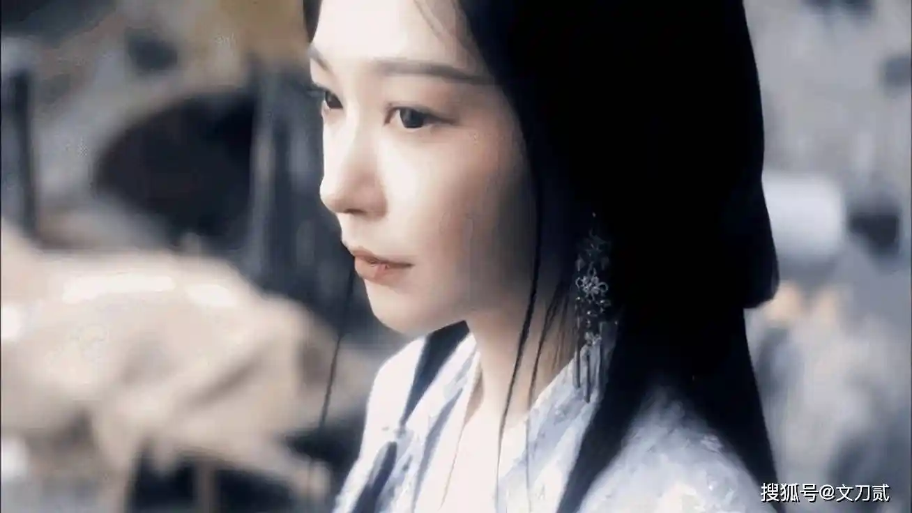 胡彦斌爆火出圈!90后小花集体倒追、顶流女网红争相合体,他凭什么成新晋人间理想?