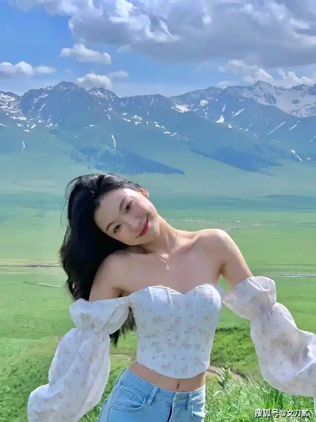 胡彦斌爆火出圈!90后小花集体倒追、顶流女网红争相合体,他凭什么成新晋人间理想?