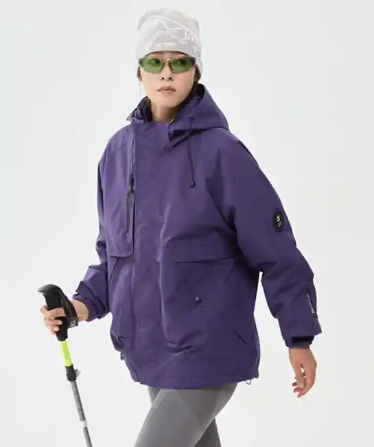 白百何慵懒文艺范穿搭曝光！灰毛衣配牛仔裤秒杀全场