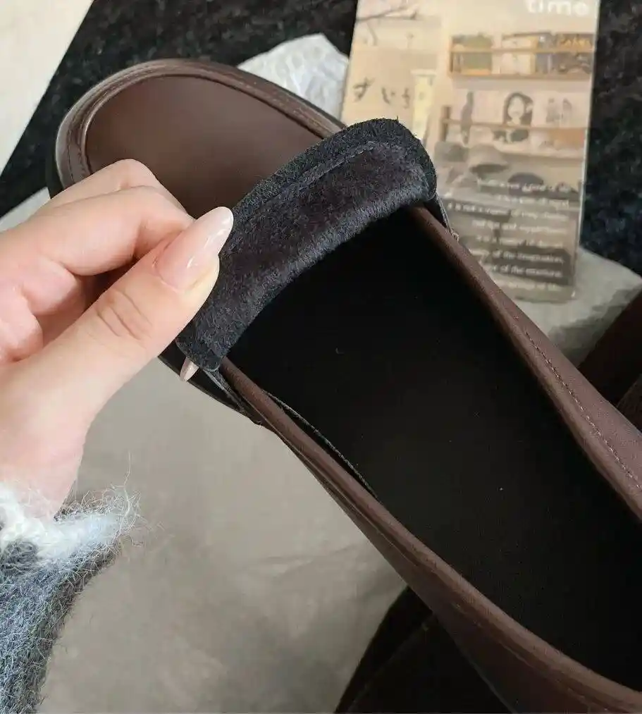 白百何慵懒文艺范穿搭曝光！灰毛衣配牛仔裤秒杀全场