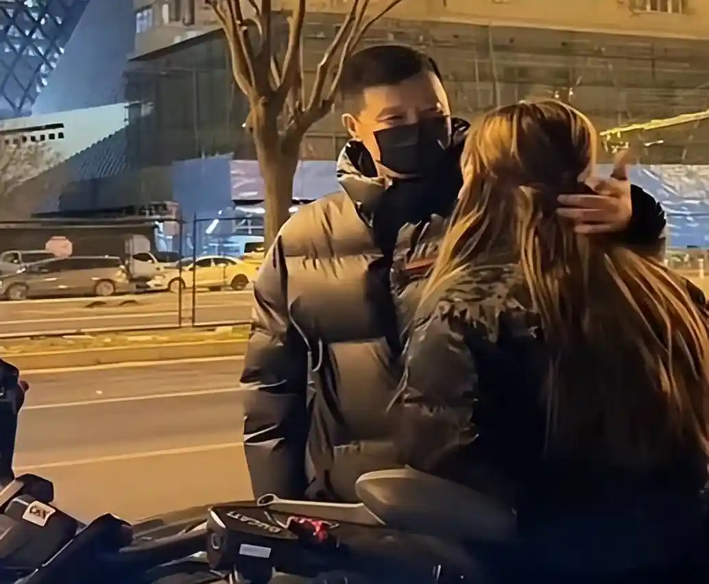 痞幼分手20天秒入恋综，网友直呼：剧本太明显？