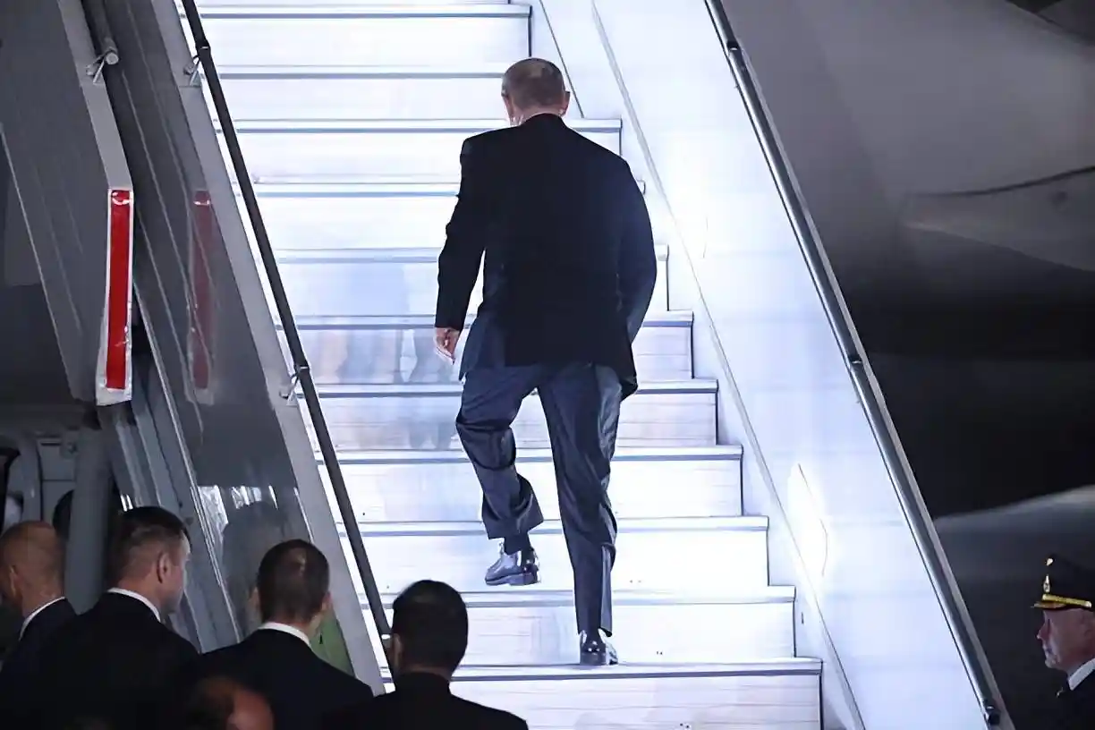 莫迪盛宴迎普京!顶级国宴震撼登场,普京风采依旧惊艳全场