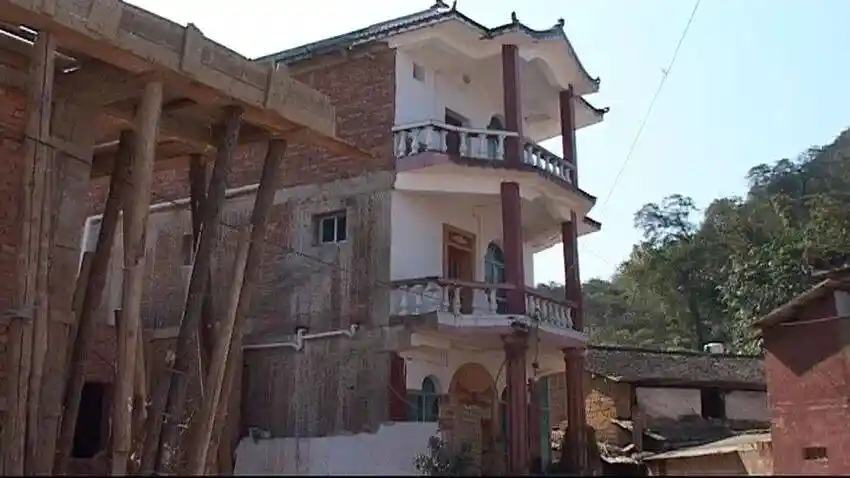 乡村游新样本：仙人洞村如何留住乡土魂