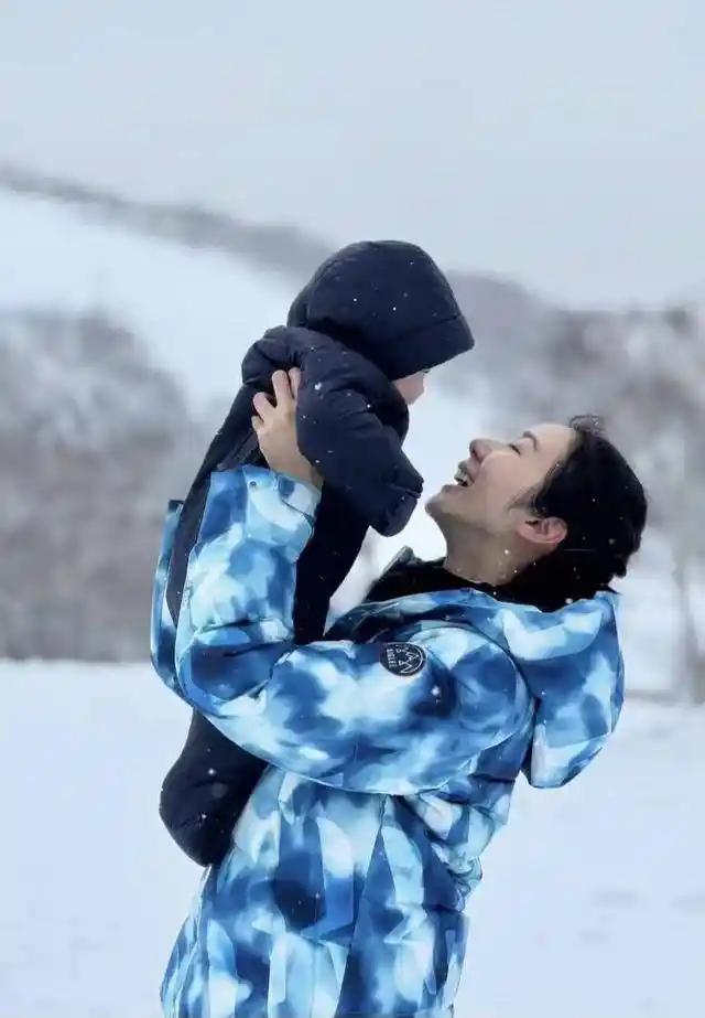 TVB前港姐冠军麦明诗产后逆袭：三个月狂瘦20斤，二胎计划曝光引爆全网热议！