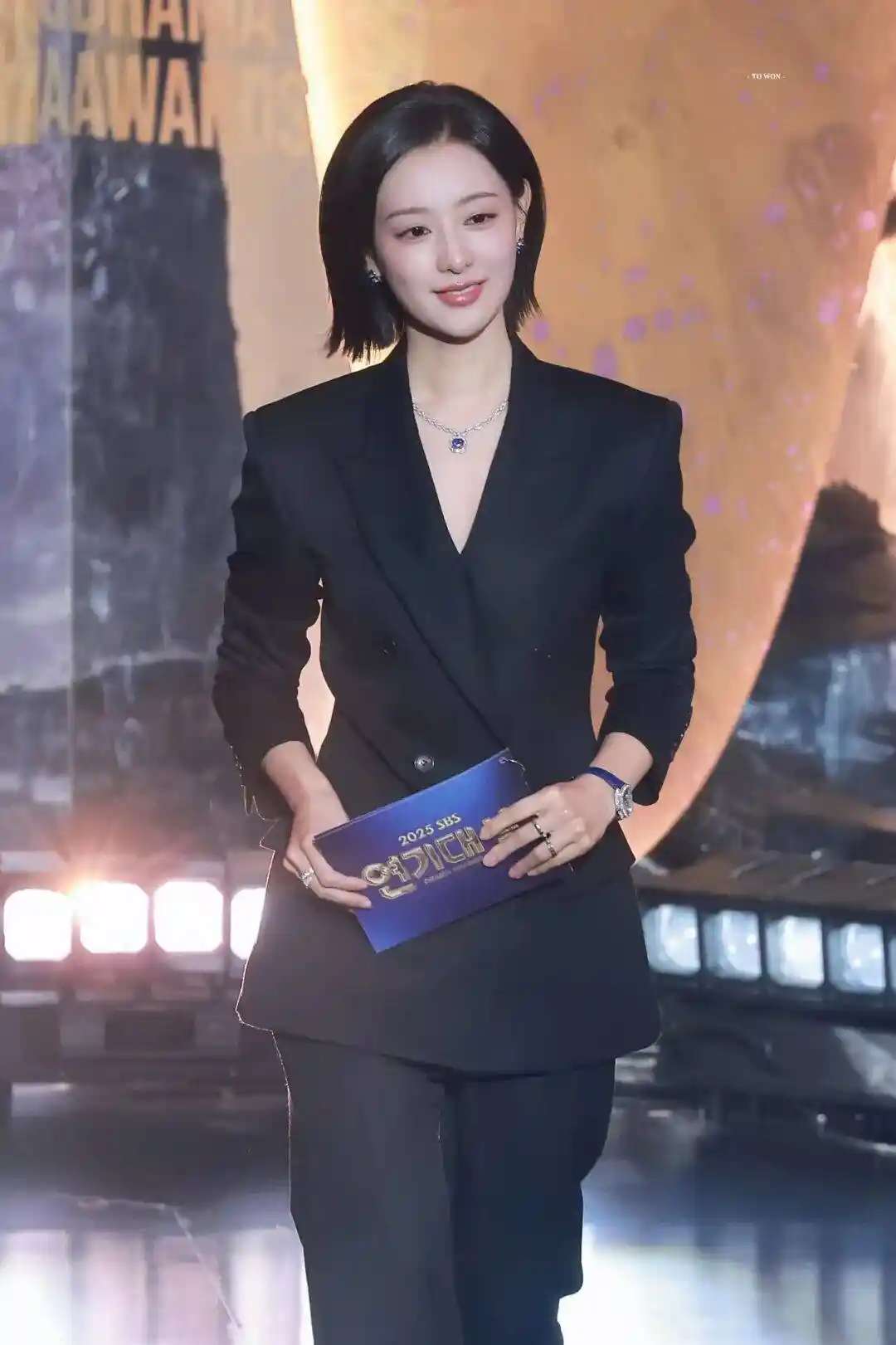 赵今麦短发造型引爆热议,新剧未播先火!