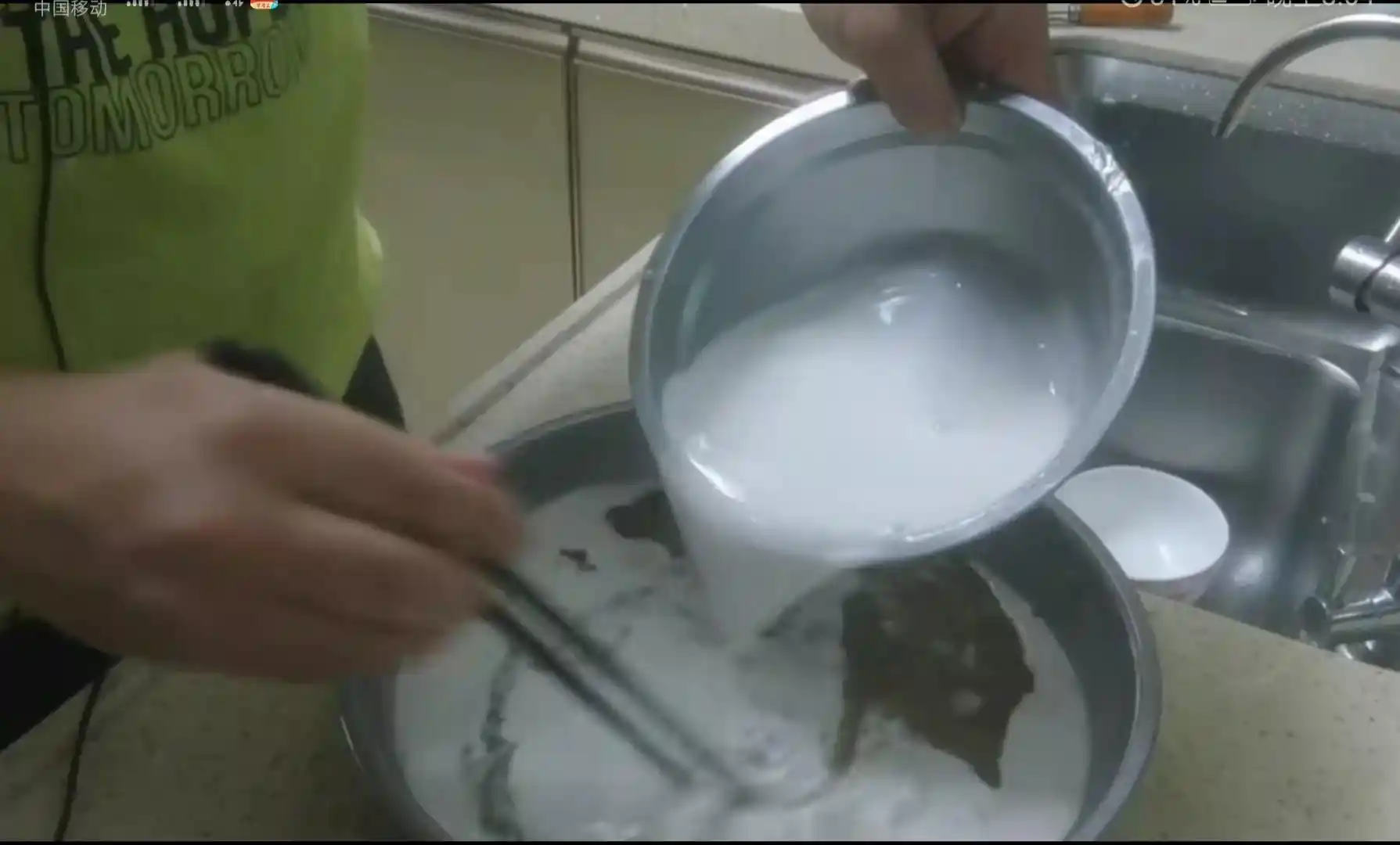 爆火全网的会跳舞的马蹄糕来了!广式非遗手艺+3秒弹回手指,0失败秘方首度公开