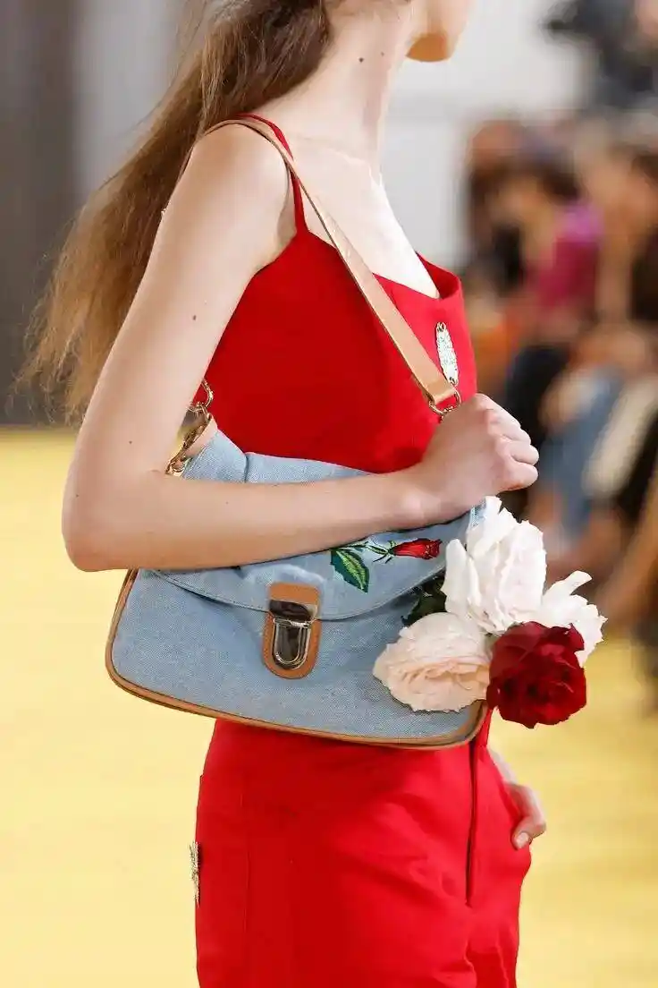 2026夏装新革命：八大颠覆性流行趋势抢先看！