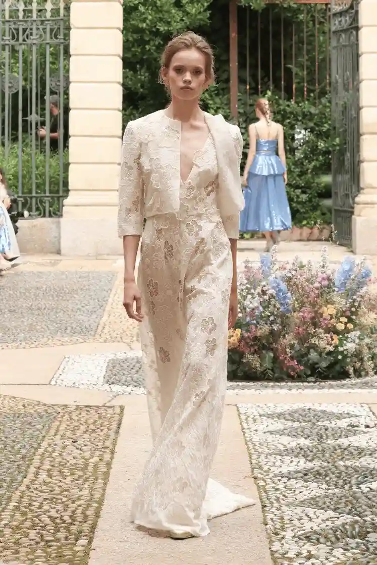 2026夏装新革命：八大颠覆性流行趋势抢先看！