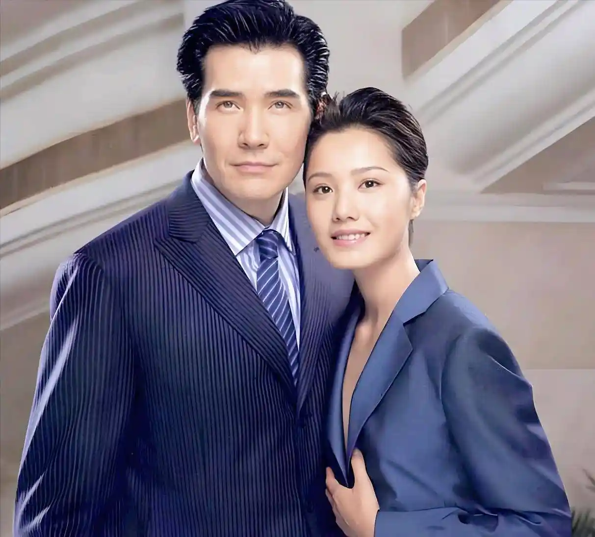 费翔独居养猫，父母双逝无子女，却被亲戚暗中盯上遗产？