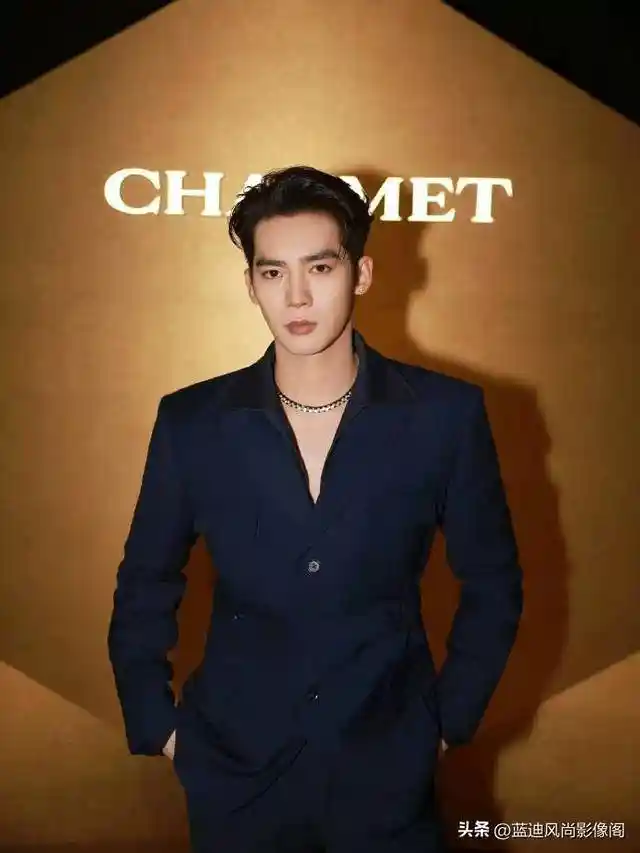 于适演绎CHAUMET上海之夜:蜂格凝雅,锋芒绅士风