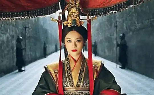 蒙古太后垂帘听政仅数月，突遭裸身沉河之祸：蒙哥血脉背后的权力绞杀真相