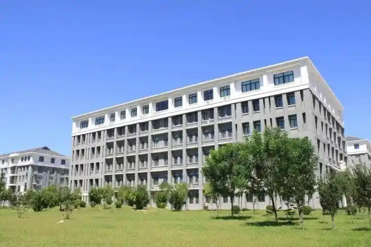 从专科到大学:开封大学逆袭成成都大学,背后真相曝光!